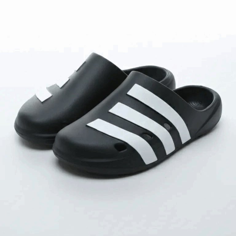 Black slides with white stripes on a white background Main image