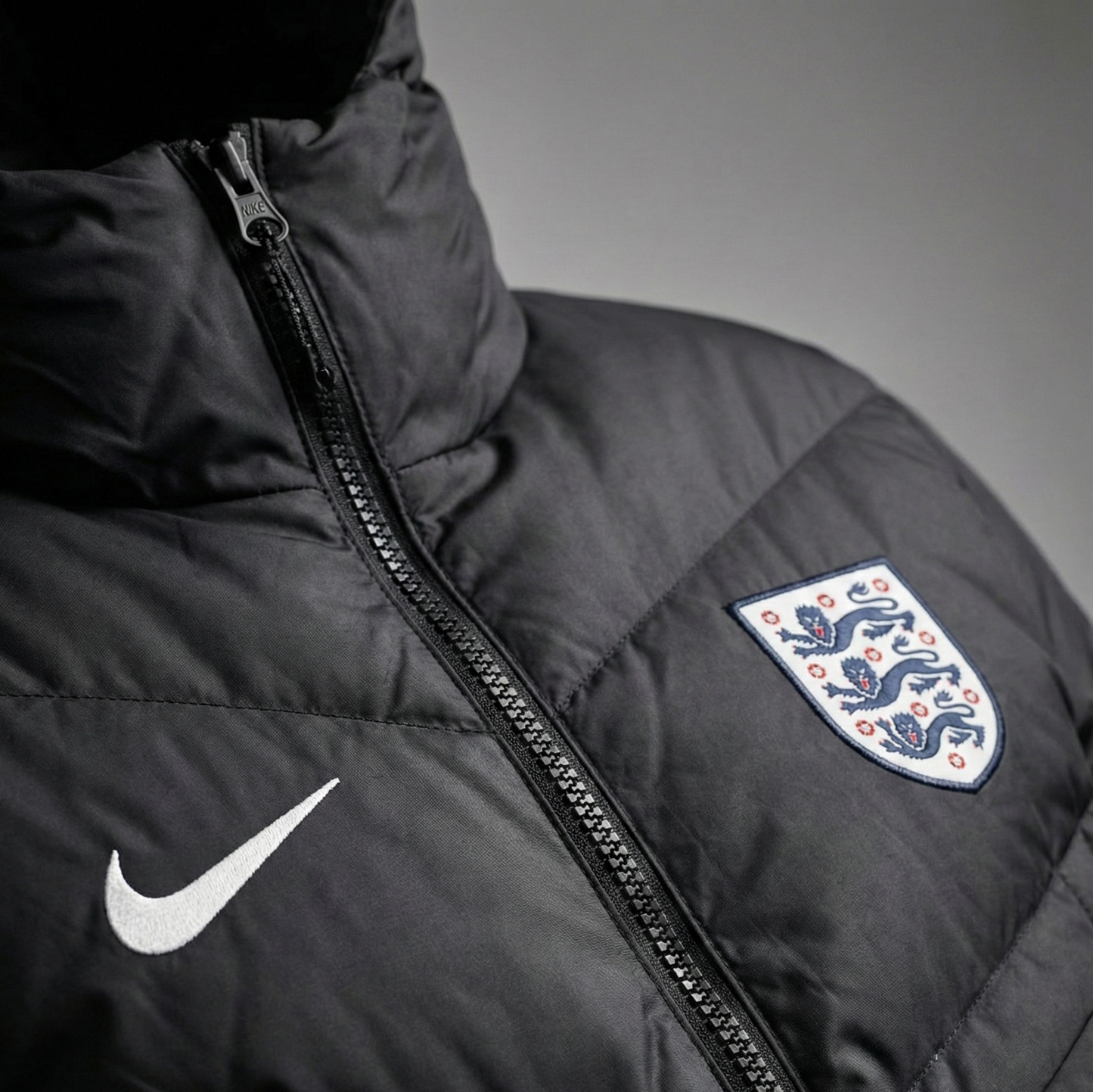 Nike England National Team Authentic Sideline Puffer Jacket – Black