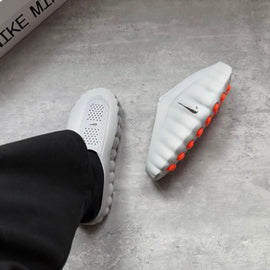 Nike Mind 001 Slip-On Mules Platinum White